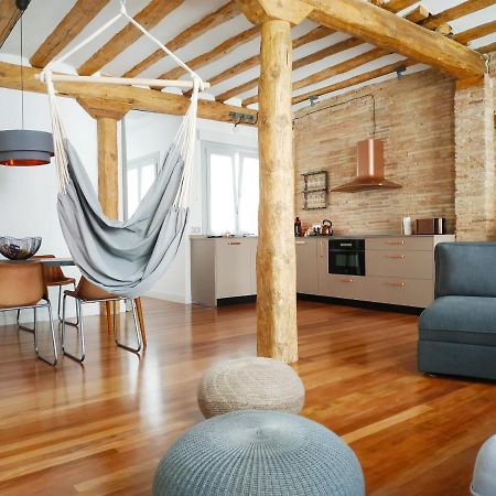 Ferienwohnung Lux Wood Loft With Air Con & Lift Logroño Exterior foto