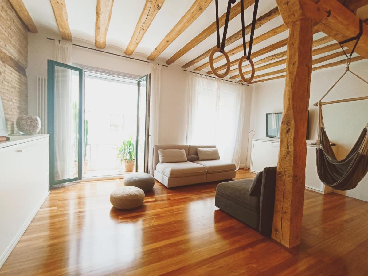Ferienwohnung Lux Wood Loft With Air Con & Lift Logroño Exterior foto